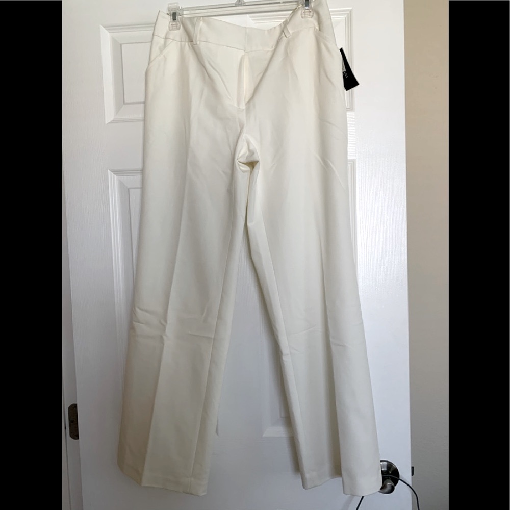 Alfani white lined pants